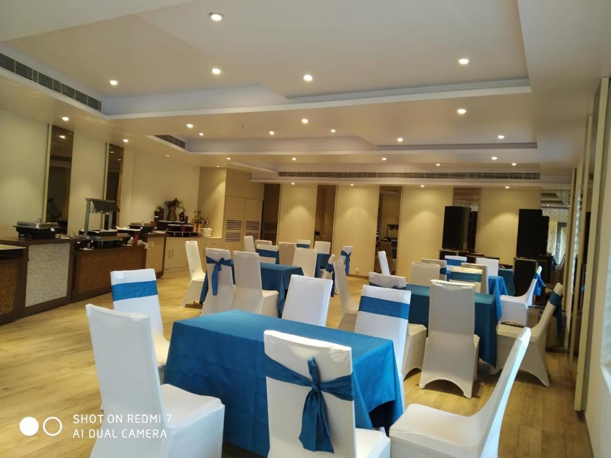Kingston Resort Kanpur Luaran gambar